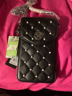 Badgley Mischka Black Quilted Vegan Leather Pearl-Stud Phone Crossbody